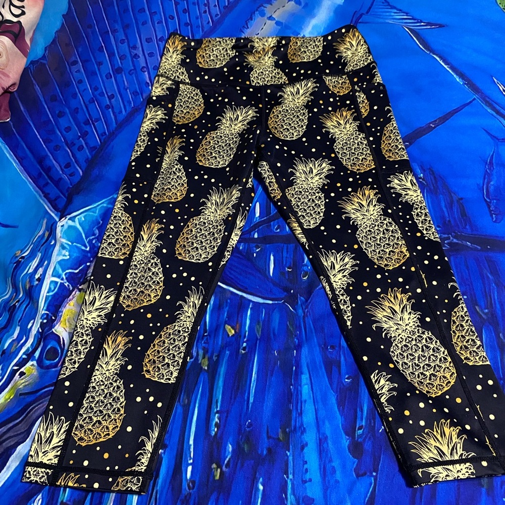 CVG Fineapple Pineapple capri legging